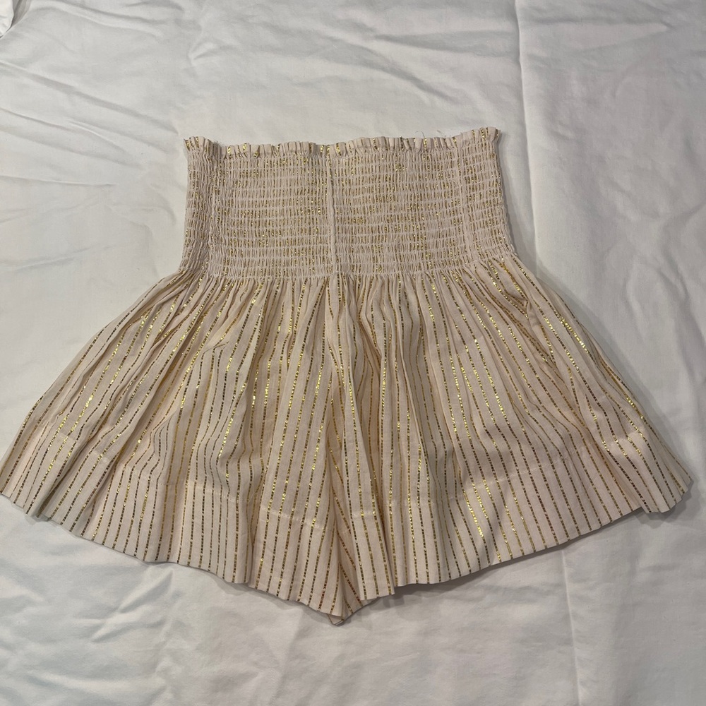 Koch “The Erica Skirt”. Size small in “Saxophone Stripe”. Removed tag included.
